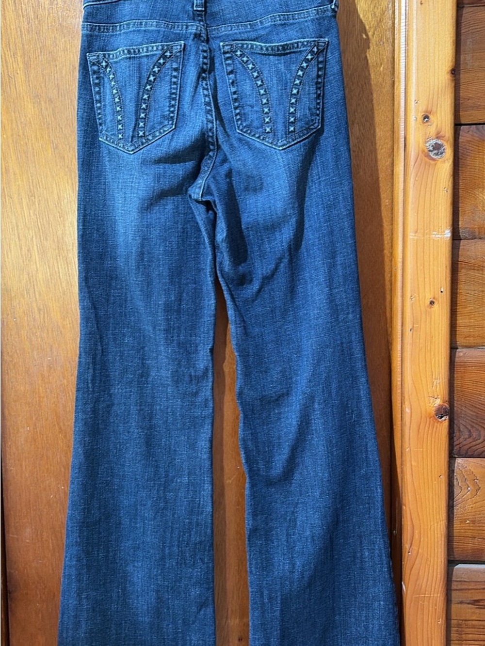 Ariat Women’s Dark Blue Studded Pocket Jeans